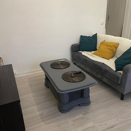 Location Appartement Proche Paris 圣吉欧梅斯 外观 照片